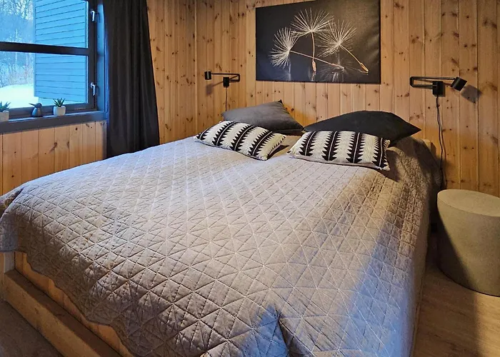 3 Bedroom Awesome In