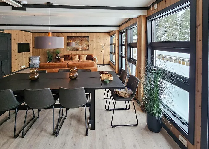 3 Bedroom Awesome In Апартаменты