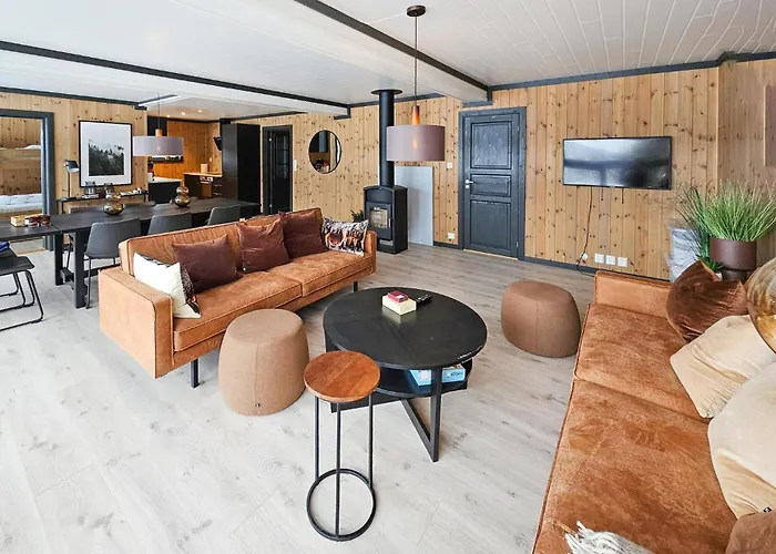 Διαμέρισμα 3 Bedroom Awesome In Rjukan